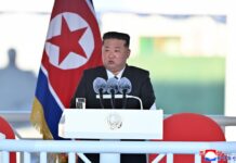 El camarada líder Kim Jong Un destaca el poderío del destructor clase «Choe Hyon»